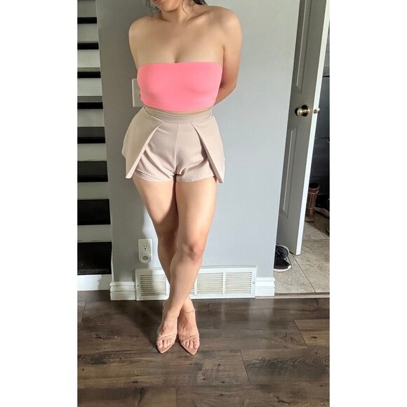 White Fox Boutique Pants - NEW Whitefox boutique shorts-M